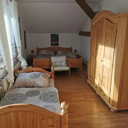 Homew4 - Sonnenschein Apartment Hoheneich